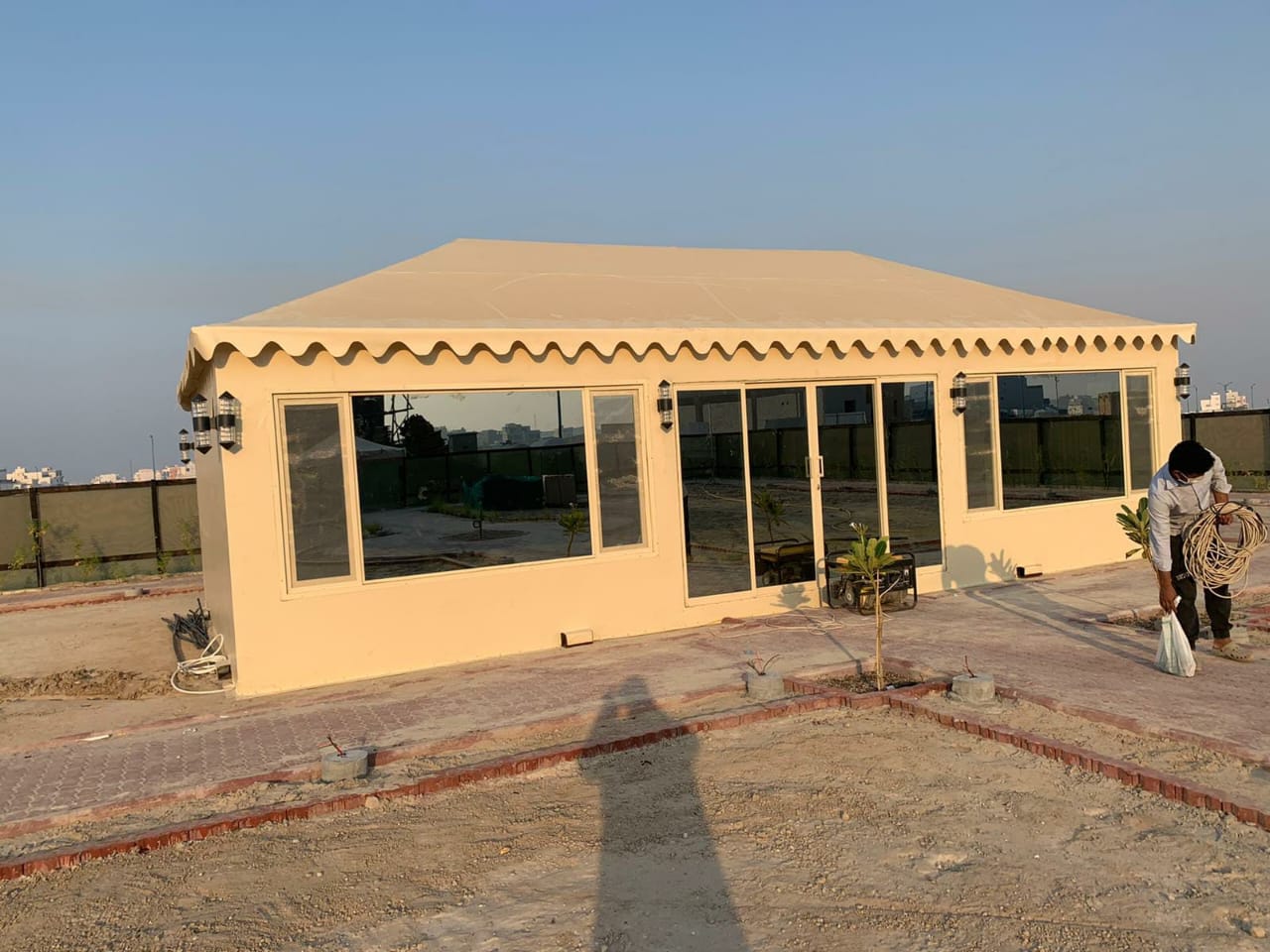 خيام ملكية ومجالس عربية خارجية في الأحساء 